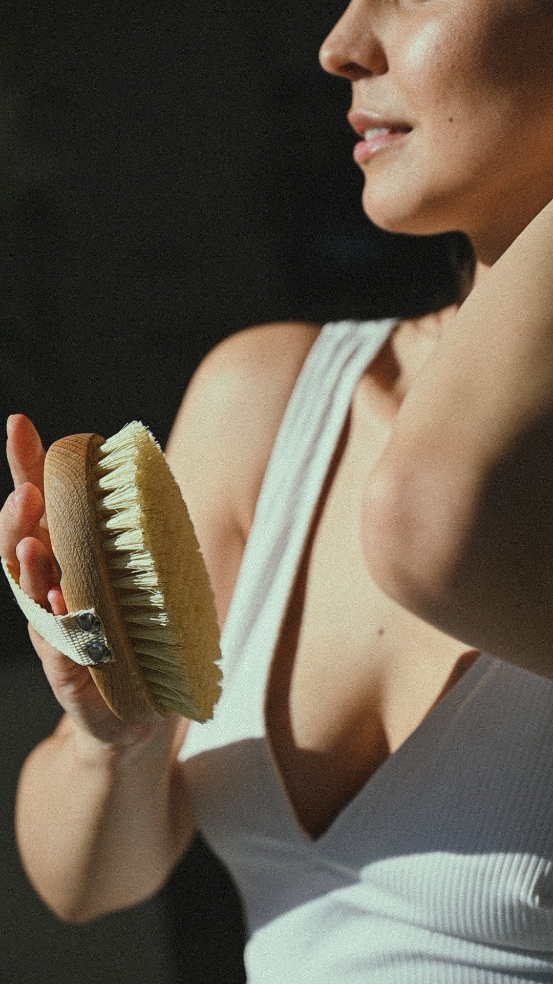 Why You Should Dry Brush Your Body?
